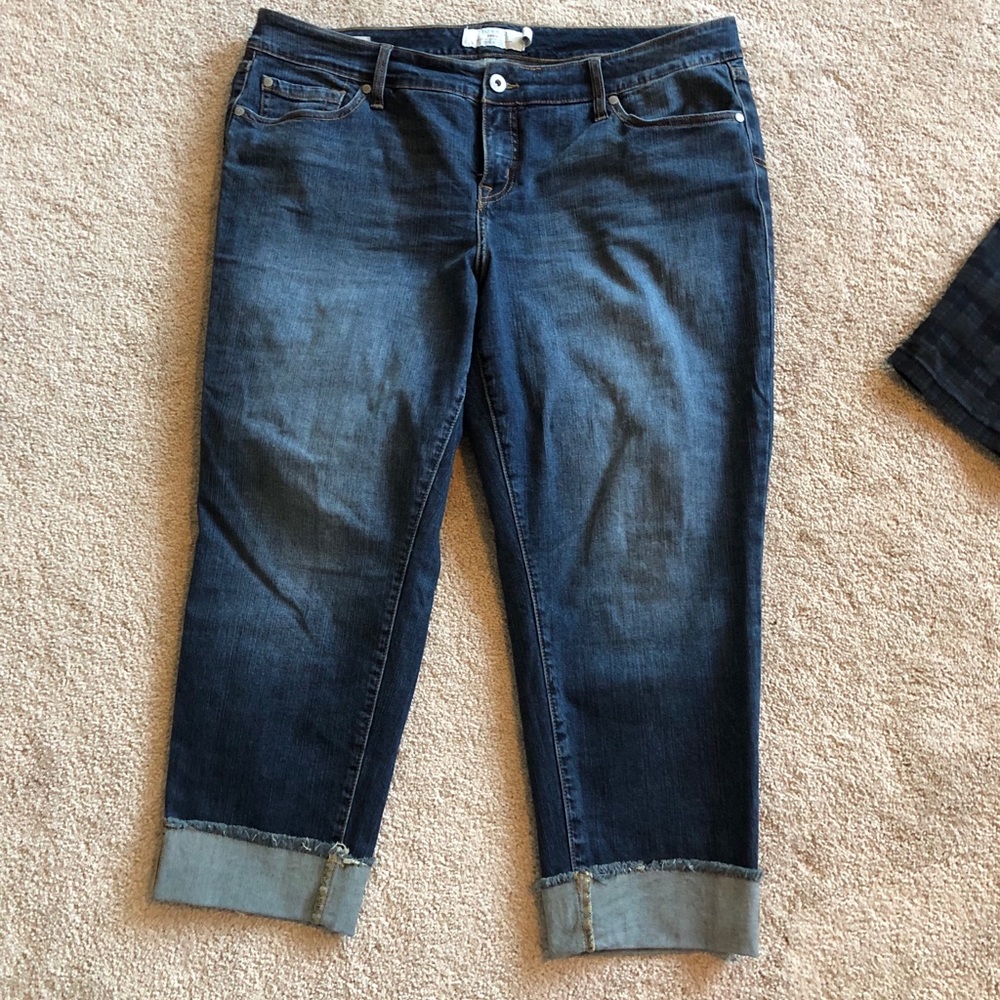 Torrid Capri NWOT